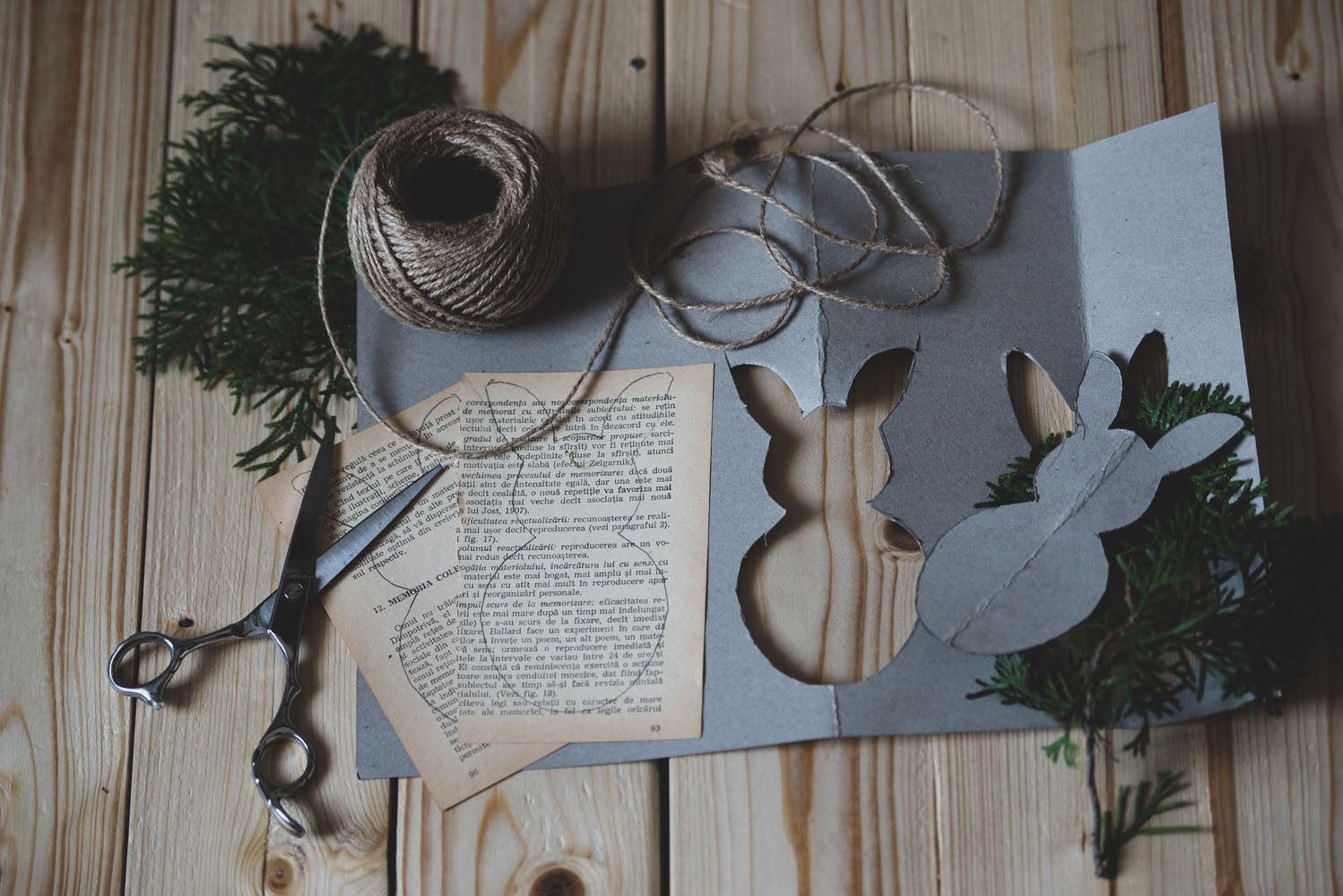 Decorațiuni handmade de Paști realizate din materiale sustenabile