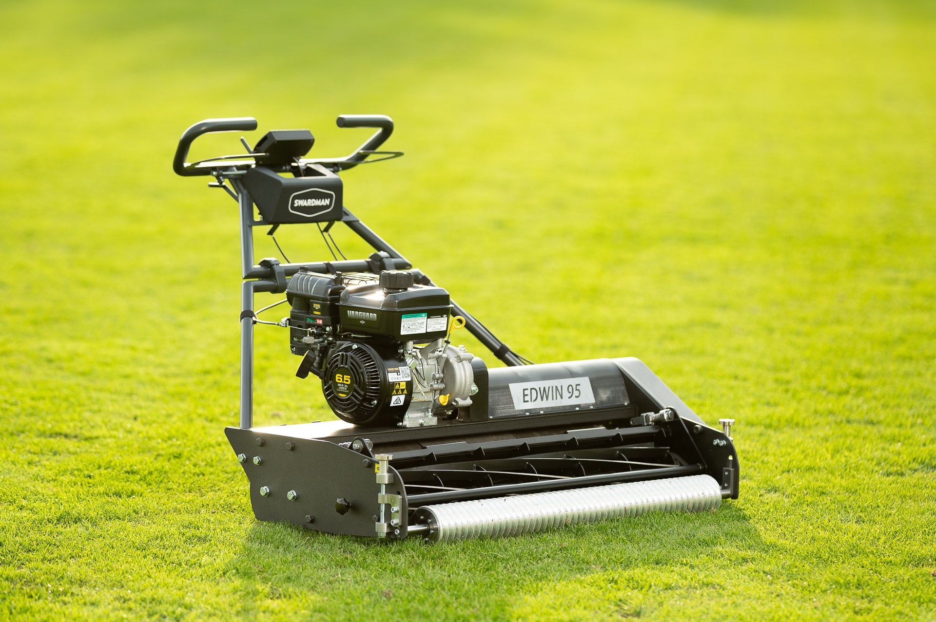 Mașină de tuns iarba elicoidală Swardman Edwin PRO 95