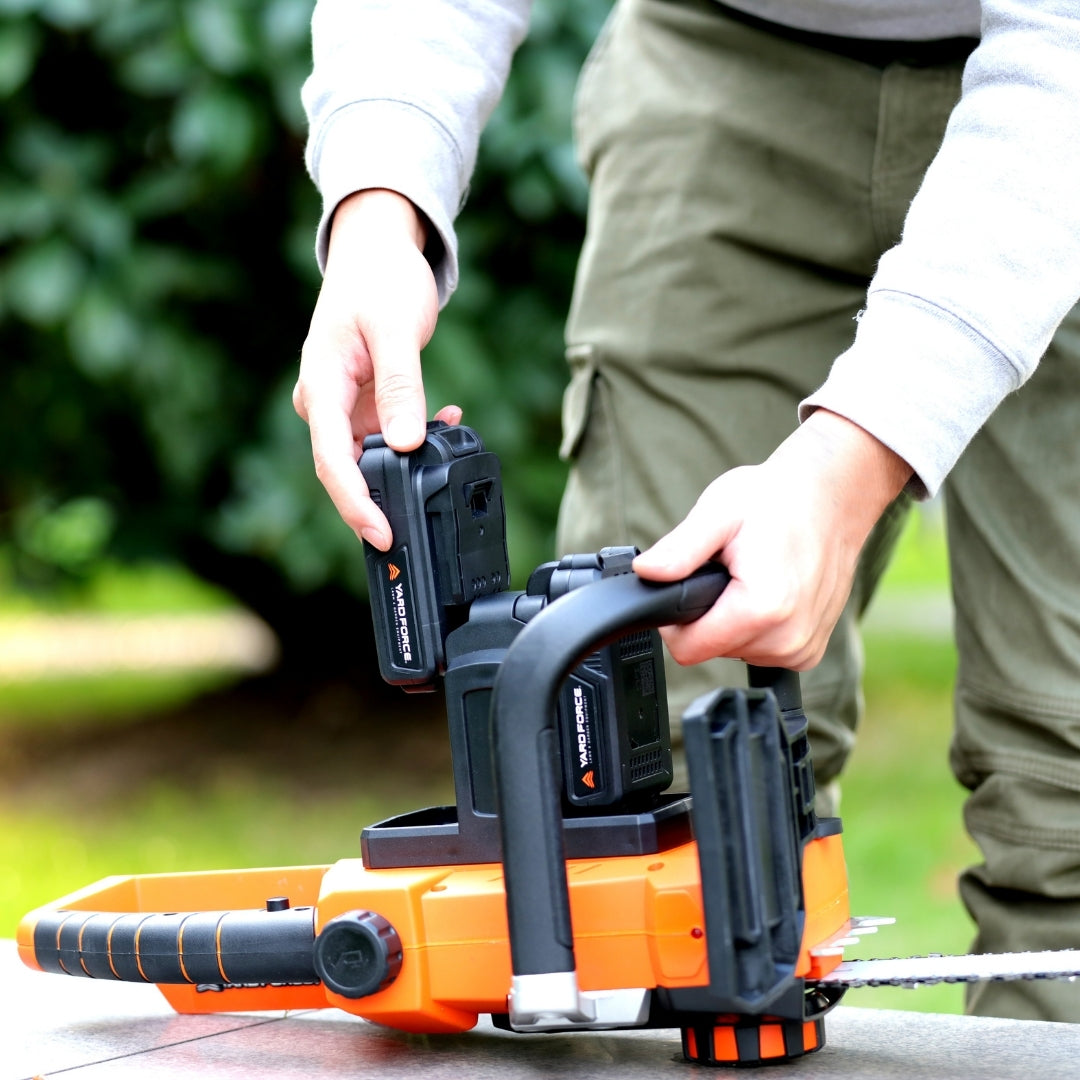 Fierăstrău-Drujbă cu lanț Yard Force LS C35C cu acumulator, 40V, 35 cm