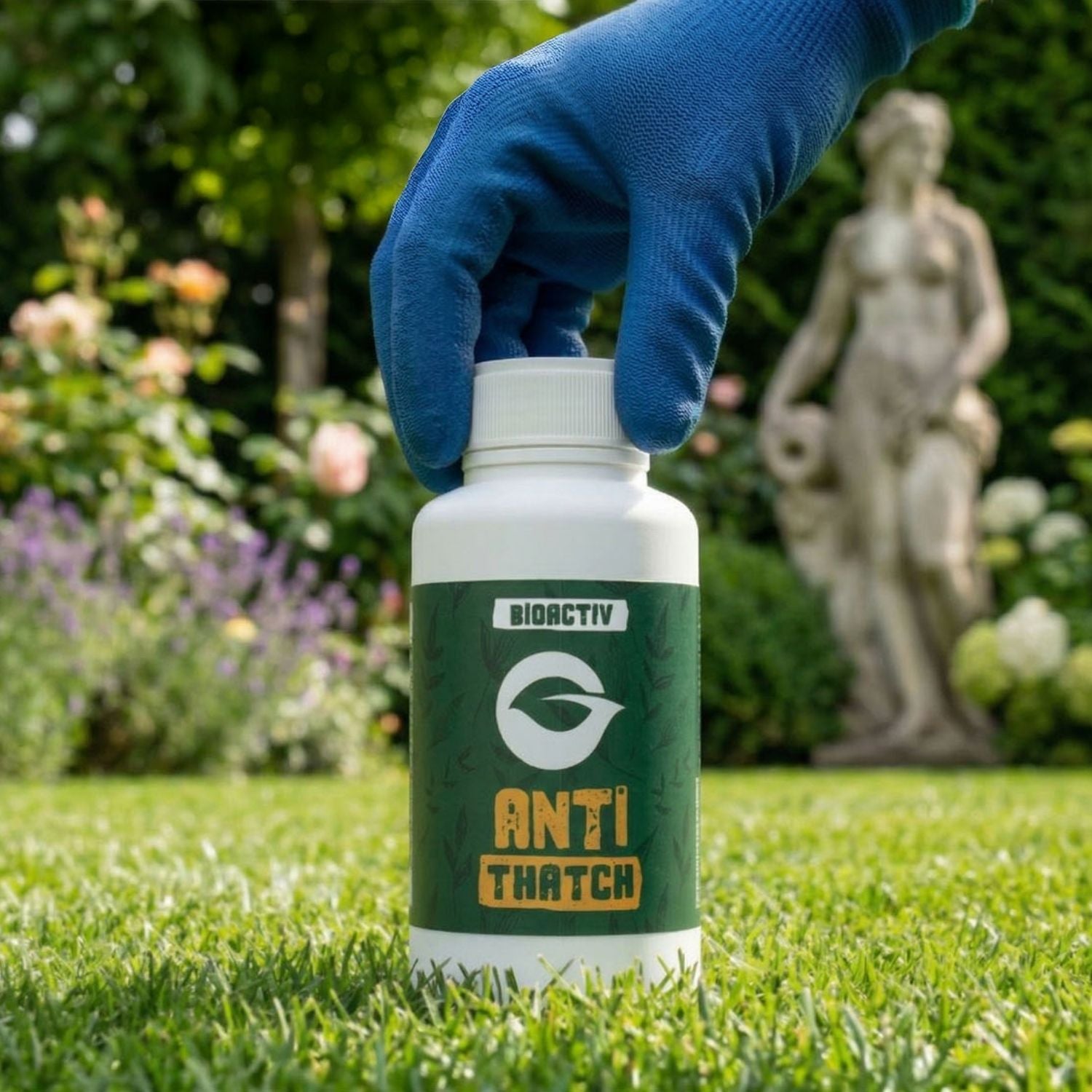 Tratament Anti-Thatch pentru reducerea și descompunerea materiei vegetale din gazon 100 ml