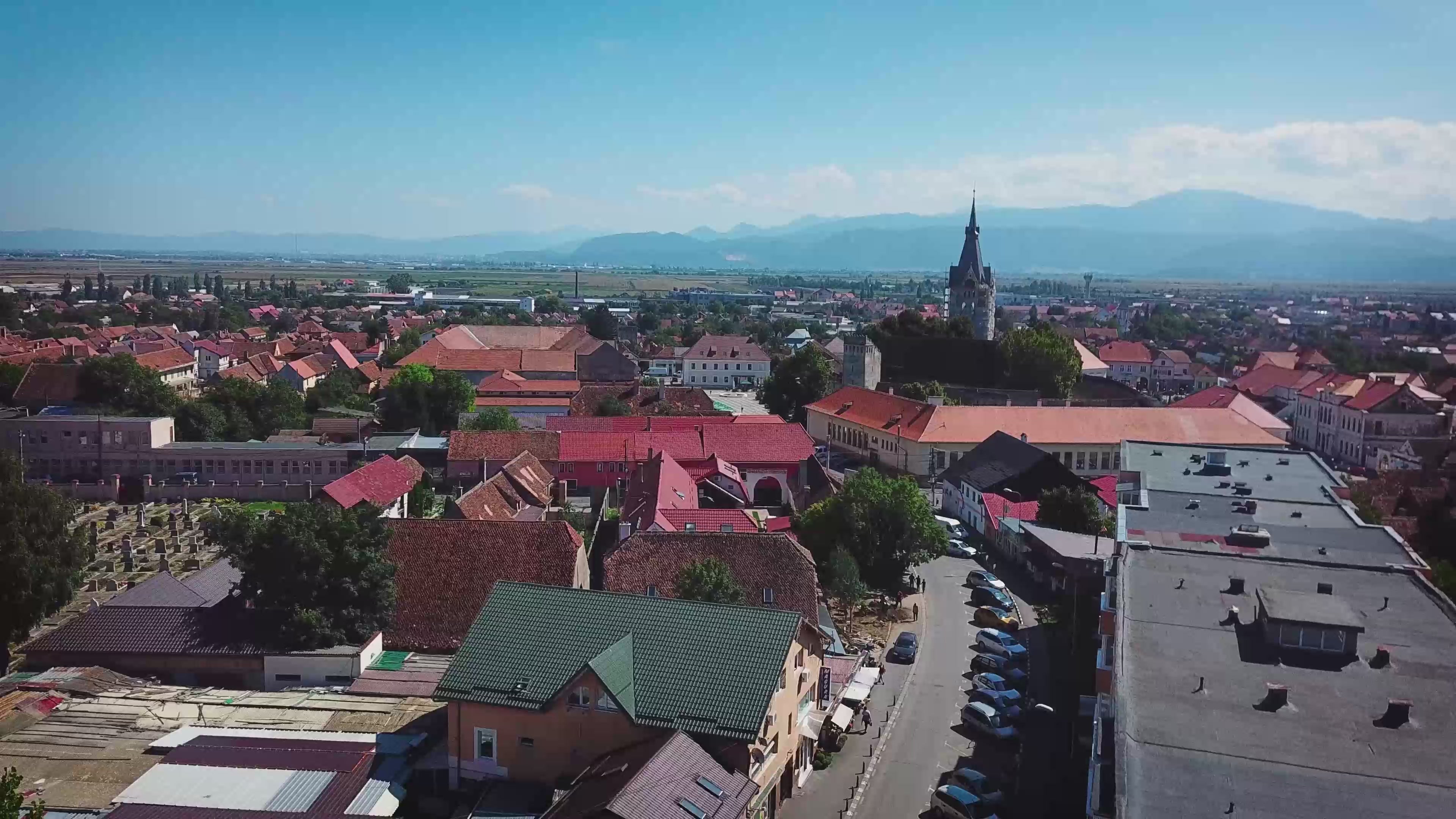 Încarcă videoclipul: 